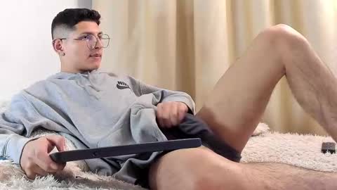 alejo online show from February 2025 06:11:02 AM