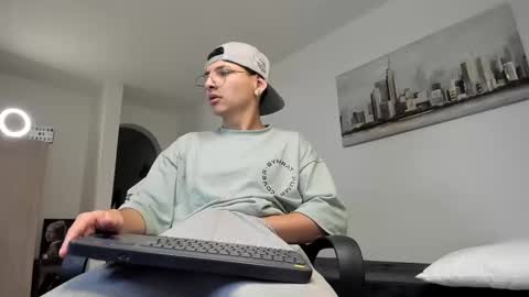 alejo online show from March 2025 02:54:01 AM