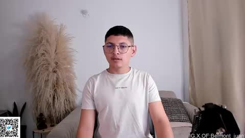 a_lejandro_0_8 online show from April 2026 05:54:02 AM