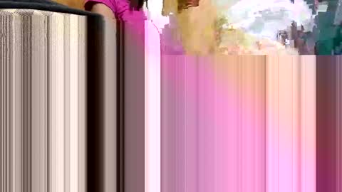 Snapshot of a_rae93 chatting on September 2025 02:02:01 AM a_rae93 online show from September 2025 02:02:01 AM