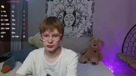Kris Michael online show from July 2026 05:21:01 PM