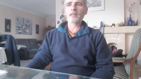 Aalex1717 online show from December 2024 03:49:02 PM