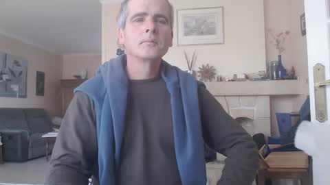 Aalex1717 online show from November 2025 08:05:01 AM