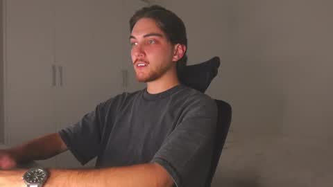 Alex online show from August 2026 01:42:01 AM