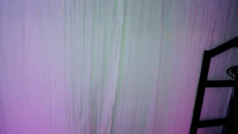 Snapshot of aaliyahlayla chatting on September 2025 04:12:01 AM Aaliyahlayla online show from September 2025 04:12:01 AM