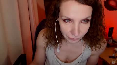 Snapshot of aamazingjoi chatting on January 2025 03:50:01 PM Katie online show from January 2025 03:50:01 PM