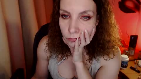 Snapshot of aamazingjoi chatting on January 2025 03:54:01 PM Katie online show from January 2025 03:54:01 PM