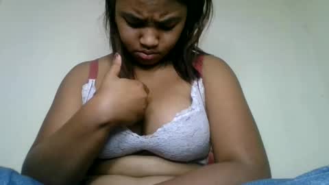 Snapshot of aariciah chatting on May 2026 08:06:02 PM aariciah online show from May 2026 08:06:02 PM