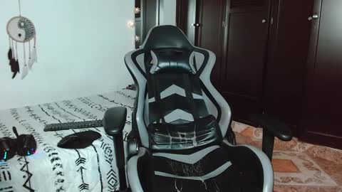 Snapshot of aarman_bannana chatting on December 2024 05:07:01 AM aarman online show from December 2024 05:07:01 AM