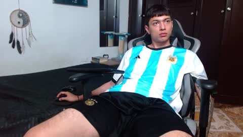 Snapshot of aarman_bannana chatting on January 2025 01:16:01 AM aarman online show from January 2025 01:16:01 AM