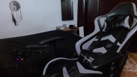 Snapshot of aarman_bannana chatting on February 2025 01:57:02 AM aarman online show from February 2025 01:57:02 AM