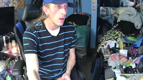 Snapshot of aaron111dub chatting on February 2026 04:19:02 PM NorCalLongSlong online show from February 2026 04:19:02 PM