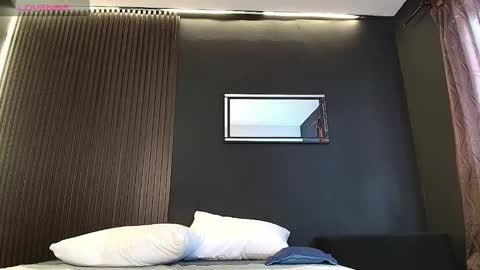 Snapshot of aaron_jassell1 chatting on March 2025 07:15:02 PM Aaron and Jassell online show from March 2025 07:15:02 PM