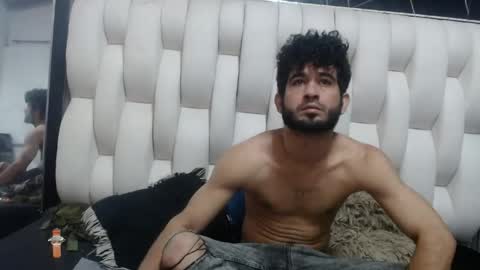 aaron_jones_1 online show from June 2026 03:30:01 AM