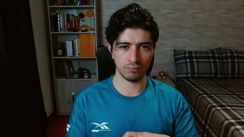 Aaron online show from March 2026 07:07:01 PM