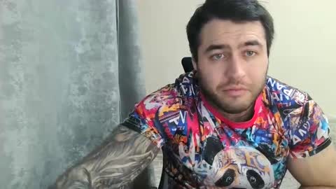 Davin tayl online show from December 2025 04:47:02 PM