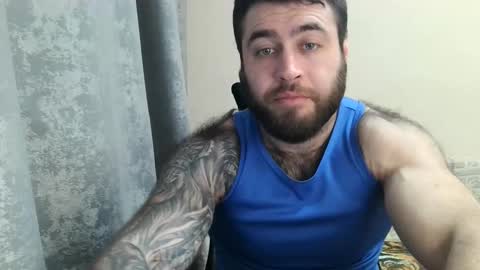 Snapshot of aaron_royal chatting on March 2026 06:01:02 PM Davin tayl online show from March 2026 06:01:02 PM