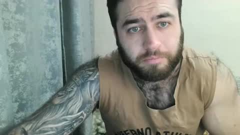 Snapshot of aaron_royal chatting on March 2026 03:05:02 PM Davin tayl online show from March 2026 03:05:02 PM