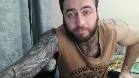 Snapshot of aaron_royal chatting on March 2026 04:57:01 PM Davin tayl online show from March 2026 04:57:01 PM