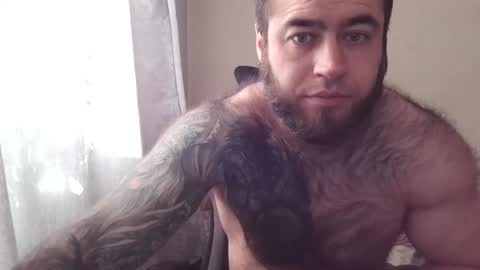 Snapshot of aaron_royal chatting on March 2026 05:44:01 AM Davin tayl online show from March 2026 05:44:01 AM