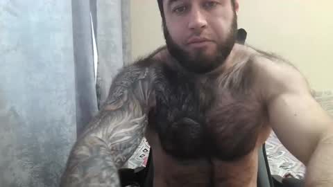 Snapshot of aaron_royal chatting on March 2026 04:27:02 AM Davin tayl online show from March 2026 04:27:02 AM