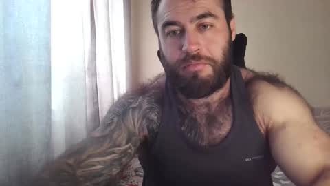 Snapshot of aaron_royal chatting on May 2026 04:08:01 AM Davin tayl online show from May 2026 04:08:01 AM