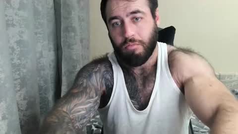 Snapshot of aaron_royal chatting on May 2026 06:09:01 PM Davin tayl online show from May 2026 06:09:01 PM