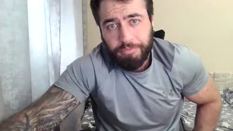 Snapshot of aaron_royal chatting on June 2026 04:29:02 AM Davin tayl online show from June 2026 04:29:02 AM