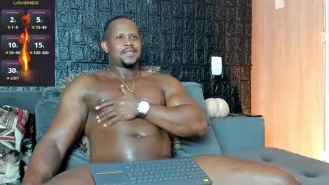 Snapshot of aaron_st chatting on January 2025 01:08:01 AM Aaron online show from January 2025 01:08:01 AM