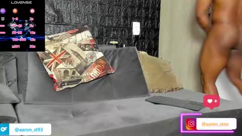 Snapshot of aaron_st chatting on February 2025 10:07:01 AM Aaron online show from February 2025 10:07:01 AM