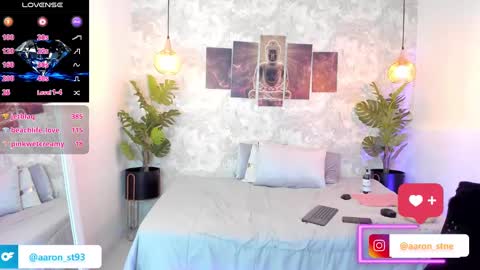 Snapshot of aaron_st chatting on February 2025 05:06:01 PM Aaron online show from February 2025 05:06:01 PM