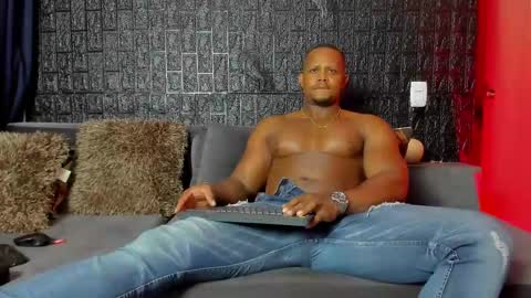 Snapshot of aaron_st chatting on March 2025 01:34:02 AM Aaron online show from March 2025 01:34:02 AM