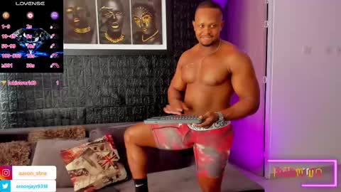 Snapshot of aaron_st chatting on March 2025 06:29:01 PM Aaron online show from March 2025 06:29:01 PM