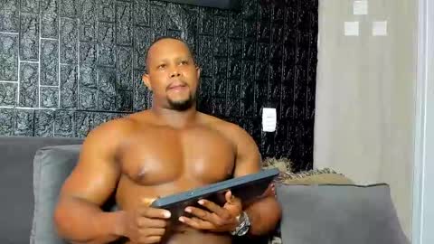 Snapshot of aaron_st chatting on September 2025 11:03:01 AM Aaron online show from September 2025 11:03:01 AM