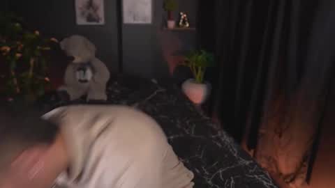 AARON  online show from March 2026 11:49:01 AM