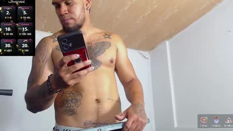 Snapshot of aaronhunter__ chatting on October 2025 07:38:02 AM ig aaron hunter123 online show from October 2025 07:38:02 AM