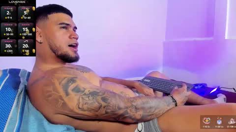 Snapshot of aaronhunter__ chatting on October 2025 06:59:01 AM ig aaron hunter123 online show from October 2025 06:59:01 AM