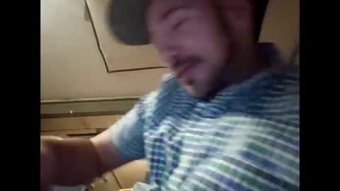 Snapshot of aaronshere888888 chatting on March 2026 09:35:01 AM aaronshere888888 online show from March 2026 09:35:01 AM