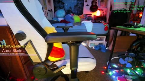 Aaron Skeetman online show from December 2024 01:07:02 PM