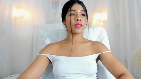 Snapshot of aary_ chatting on January 2025 04:06:01 PM Ary online show from January 2025 04:06:01 PM