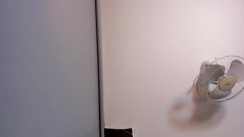 Snapshot of abbey_walker chatting on January 2025 01:39:01 AM abbey_walker online show from January 2025 01:39:01 AM