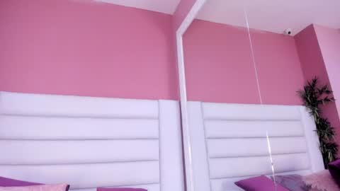 Snapshot of abbey_walker chatting on January 2025 09:23:01 AM abbey_walker online show from January 2025 09:23:01 AM