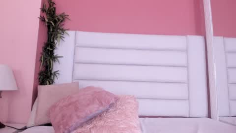 Snapshot of abbey_walker chatting on January 2025 11:13:02 PM abbey_walker online show from January 2025 11:13:02 PM