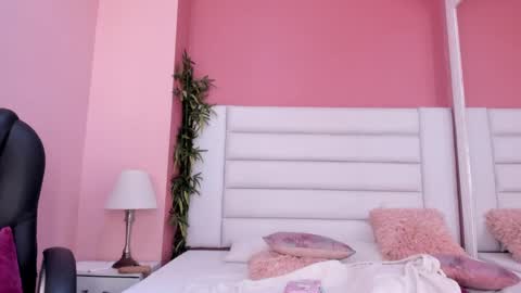 Snapshot of abbey_walker chatting on February 2025 10:38:02 AM abbey_walker online show from February 2025 10:38:02 AM