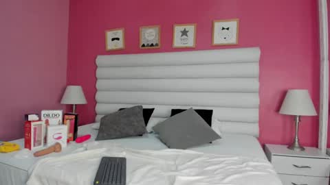 Snapshot of abbey_walker chatting on September 2025 10:53:01 PM abbey_walker online show from September 2025 10:53:01 PM