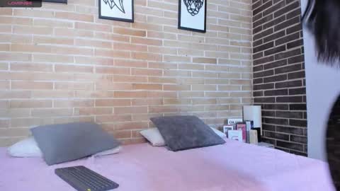 Snapshot of abbey_walker chatting on November 2025 11:22:02 AM abbey_walker online show from November 2025 11:22:02 AM