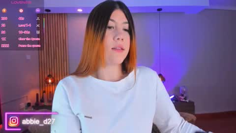 Snapshot of abbieedmond chatting on October 2025 04:20:02 AM Abbie Edmond online show from October 2025 04:20:02 AM