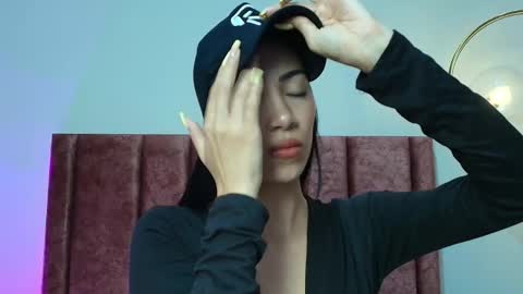 Abbie Joness online show from October 2025 12:05:01 PM