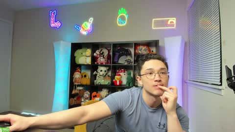 Snapshot of abbuddy920236 chatting on January 2025 05:16:01 AM buddy online show from January 2025 05:16:01 AM