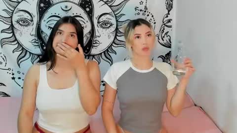 Snapshot of abby_and_lana chatting on February 2025 05:40:01 AM    ABBY  LANNA     online show from February 2025 05:40:01 AM